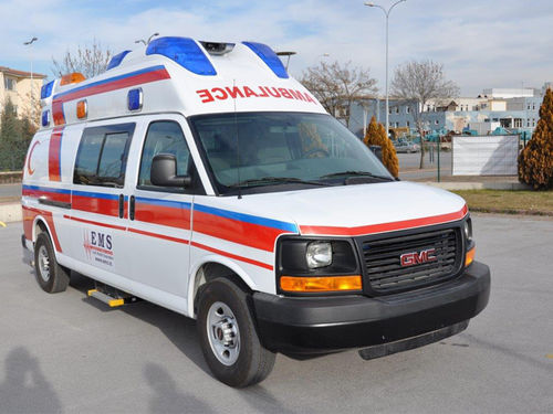 ワゴン車タイプ救急車 - Gmc Savana - EMS Mobil Sistemler