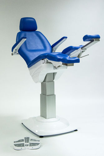 足病治療検査用アームチェア - Xenon - Euroclinic MediCare Solutions - 電動式 / 高さ調節可能な / レッグレスト付き