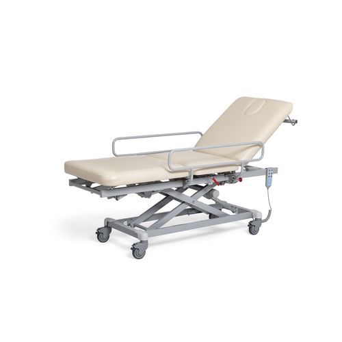 大人用診察台 - SUPREME  - Favero Health Projects - 電動式 / 高さ調節可能な / トレンデレンブルグ体位