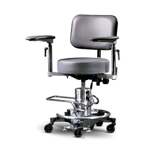医療施設用スツール - 540 - Haag-Streit Surgical - 高さ調節可能な / 傾斜 / キャスター付き