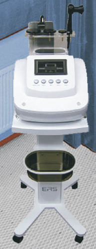 高周波ボディコントゥアリング治療装置 - Radio Derm - V-Care Medical Systems  - 台車上