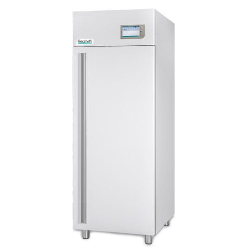 血漿用冷凍庫 - PLASMA-SUPERARTIC 700 TOUCH - Fiocchetti Scientific - アップライト / 扉1枚 / 腐食防止