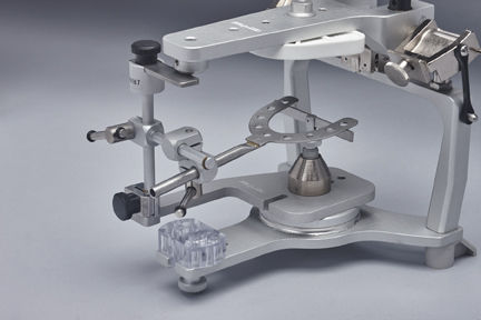 ホイップミックス咬合器、フェースボウ 歯科用顔弓 - Whip Mix® Direct - Whip Mix Corporation