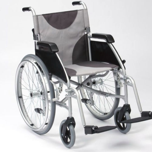 手動式車椅子 - Ultra Lightweight - Drive DeVilbiss Europe - 屋外 / 屋内用 / レッグレスト付き