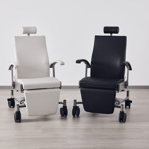 油圧式治療用アームチェア - Greiner - Neurocare Group - 3セクション / キャスター付き / 高さ調節可能な