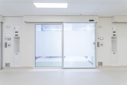 病院用ドア - Medicare  - Metaflex Doors Europe - スライド式 / ガラス / 自動