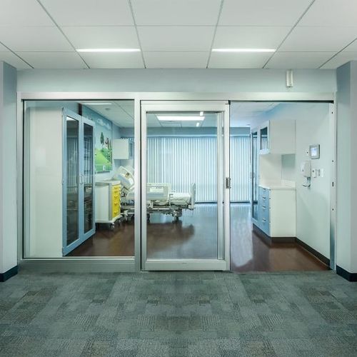 病院用ドア - ProCare™ 8300 - Stanley Access Technologies - 集中治療用 / スライド式 / ヒンジ付き