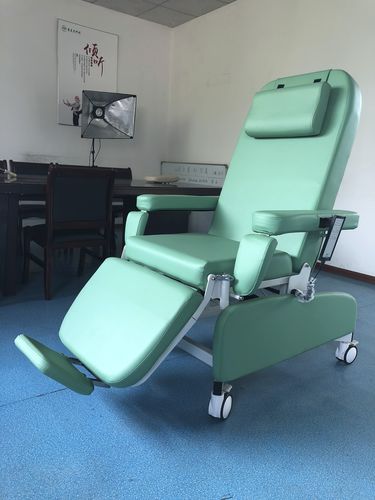 電動式血液透析アームチェア - PY-YD-810 - Nanning Passion Medical Equipment - 3セクション / キャスター付き / 高さ調節可能な