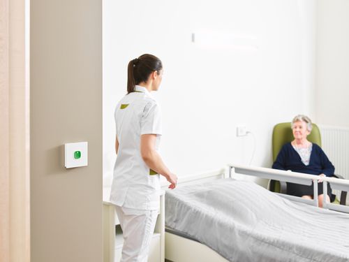 ベッド用ナースコール システム - AQURA Essentials - Televic Healthcare - 電話 / WC / 非常ボタン
