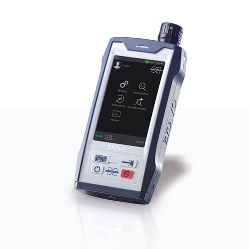 ラマン分光器 - BRAVO - Bruker Optics - 製薬産業用 / 手持ち型 / タッチパネル付き