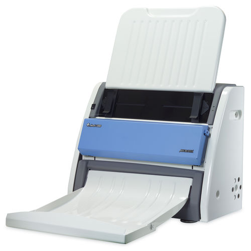 X線フィルム用スキャナー - Medi-7000  - Microtek International Inc