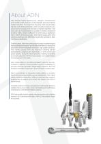 Touareg CloseFit TM-2
