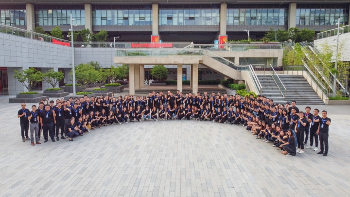 AoGrand Group Photo 1