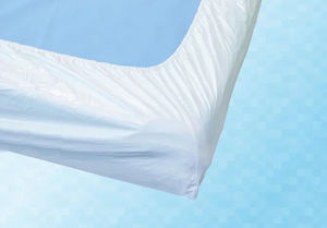 lençol protetor para cama hospitalar
