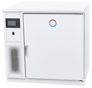 freezer de laboratório