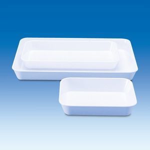 bandeja para instrumentos em material plástico