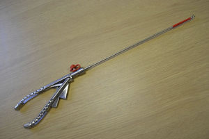 porta-agulha para laparoscopia