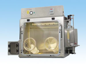 isolador com atmosfera controlada