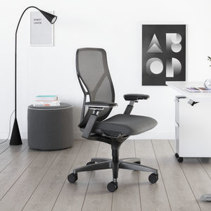 cadeira de escritório com braços