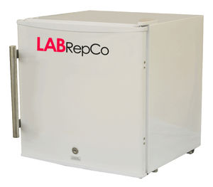 freezer de laboratório