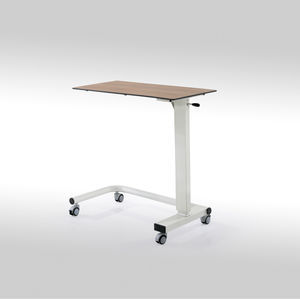 mesa de refeição com rodízios