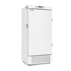 freezer de laboratório