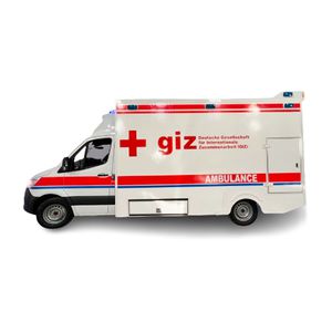 ambulância com baú