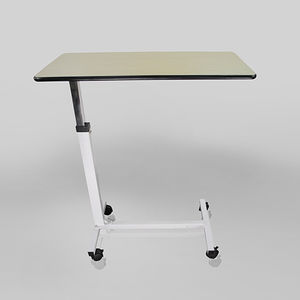 mesa de refeição com rodízios
