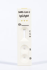 teste rápido de COVID-19