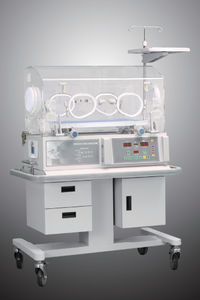 incubadora neonatal com rodízios