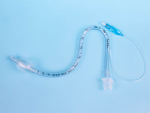tubo endotraqueal nasal