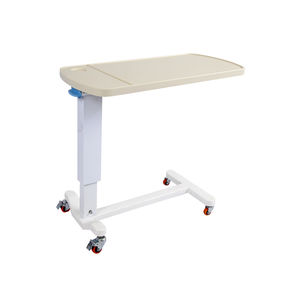 mesa de refeição com rodízios