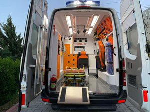 ambulância furgão