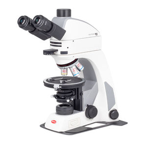 microscópio polarizante