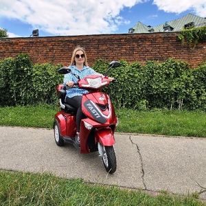 scooter elétrica de mobilidade reduzida