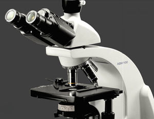 microscópio de laboratório