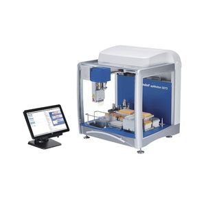 robô pipetador de laboratório