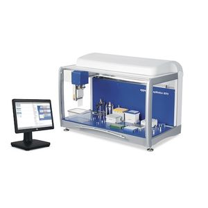 robô pipetador de laboratório