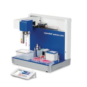 robô pipetador de laboratório
