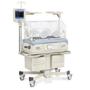incubadora neonatal com rodízios 1