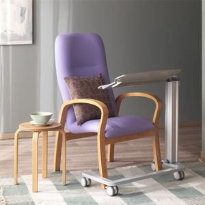 mesa de refeição com rodízios