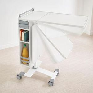 mesa de refeição com rodízios