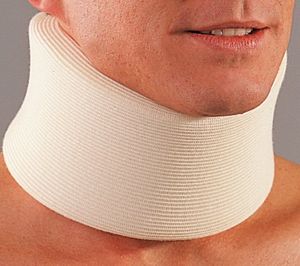 colar cervical de espuma
