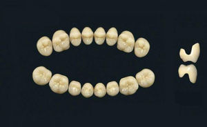 prótese dentária em polímero acrílico 1