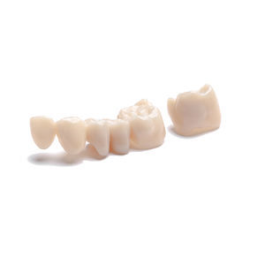 material dentário em compósito