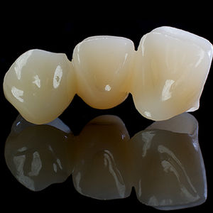 material dentário em zircônia