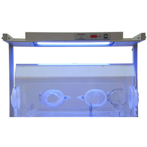 incubadora neonatal com rodízios
