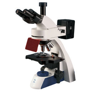 microscópio trinocular 1