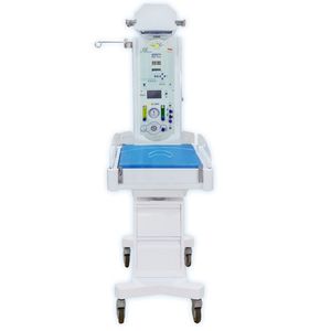 berço aquecido neonatal com rodízios