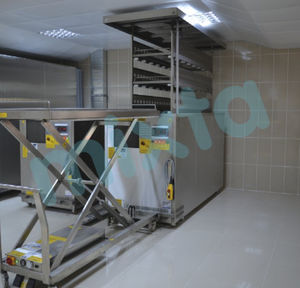 câmara mortuária para vários corpos